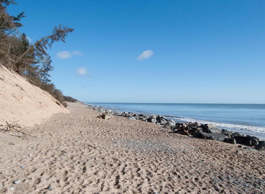 Idaho, Seamount, Courtown, Riverchapel, Y25X3P9