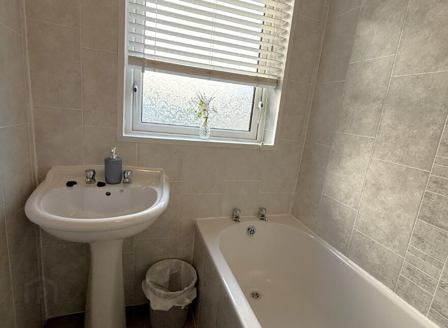 109 Longstone Street, Lisburn, BT28 1ES