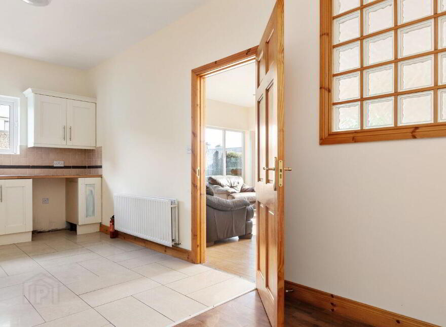 42A North Road, Finglas, Finglas, D11E927