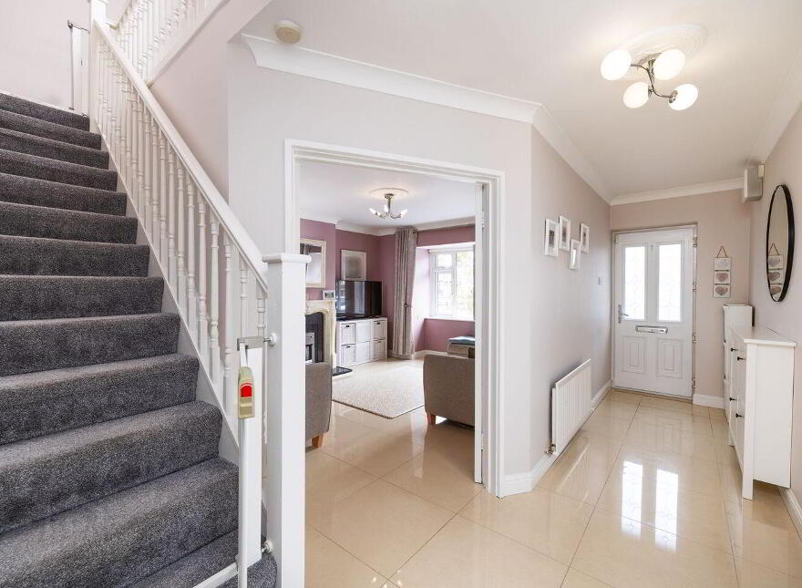9 Elmfield Avenue, Clarehall, Clarehall, D13R9D0