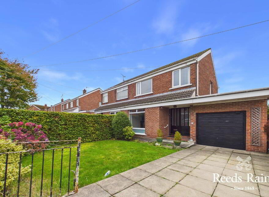 39 Lyndhurst Avenue, Bangor, BT19 1AY
