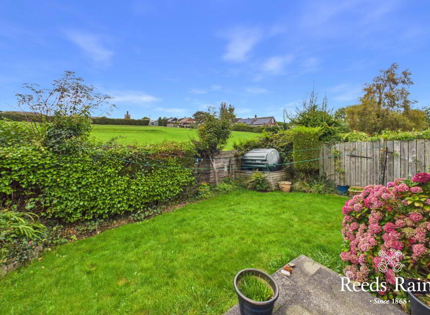39 Lyndhurst Avenue, Bangor, BT19 1AY
