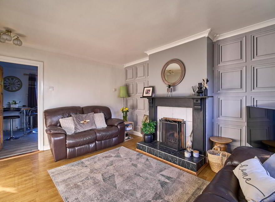 8 Hillside Gardens, Bangor, BT19 6SJ