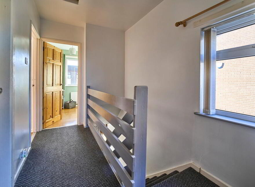 8 Hillside Gardens, Bangor, BT19 6SJ