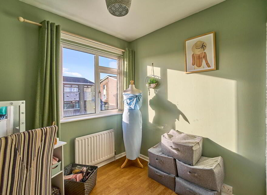 8 Hillside Gardens, Bangor, BT19 6SJ