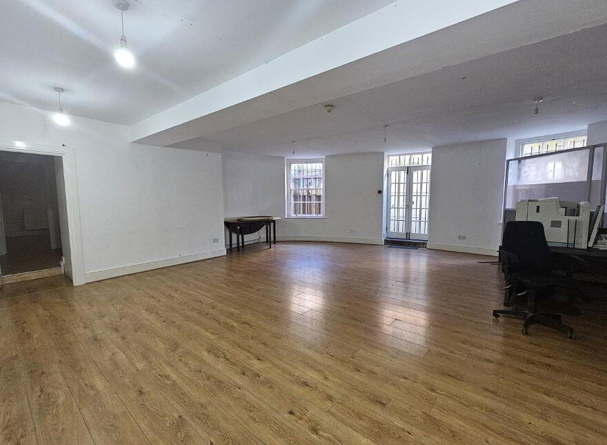 54 Mountjoy Square West, Basement, Dublin 1, D01FY90