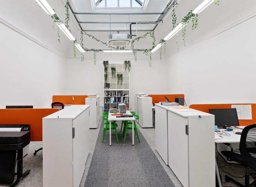 1st Floor, 18 Dame Street, Dublin 2, D02XF59
