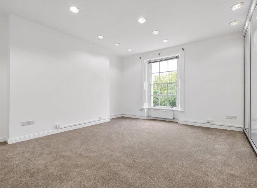 2nd & 3rd Floors, 54 Fitzwilliam Square, Dublin 2, D02