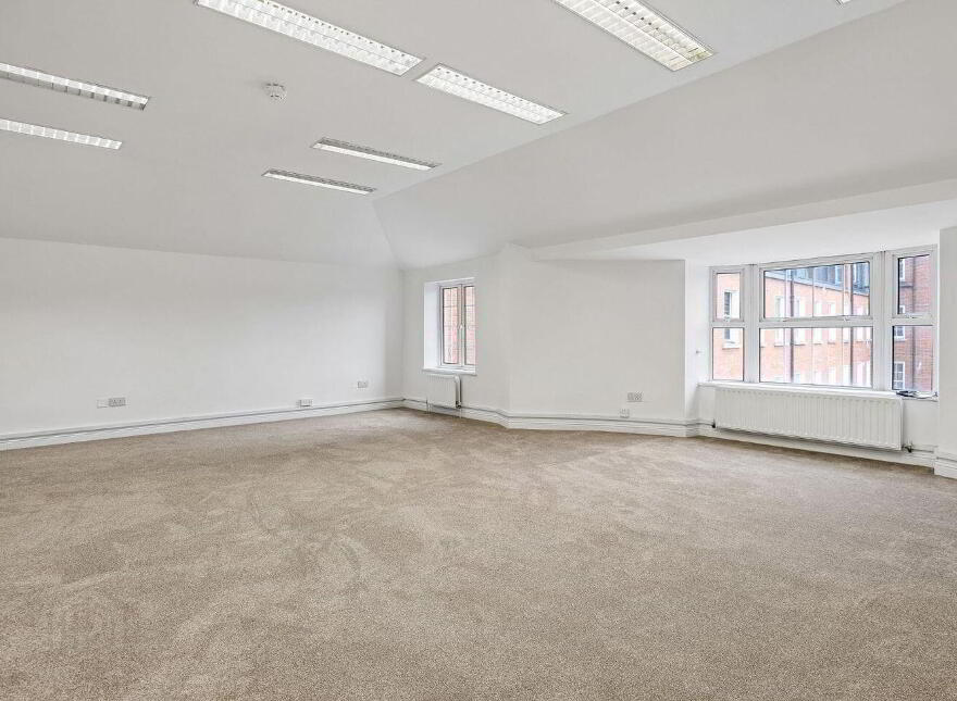 2nd & 3rd Floors, 54 Fitzwilliam Square, Dublin 2, D02