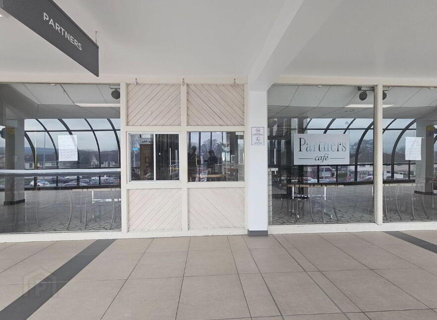 Unit 15, And 16, Rathfarnham Shopping Centre, Butterfield Avenue, R, Rathfarnham, D14X6F8 photo