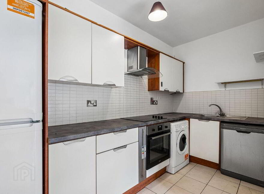 Apartment 196 Bracken Hill, Ballinteer, Ballinteer, D18HK20