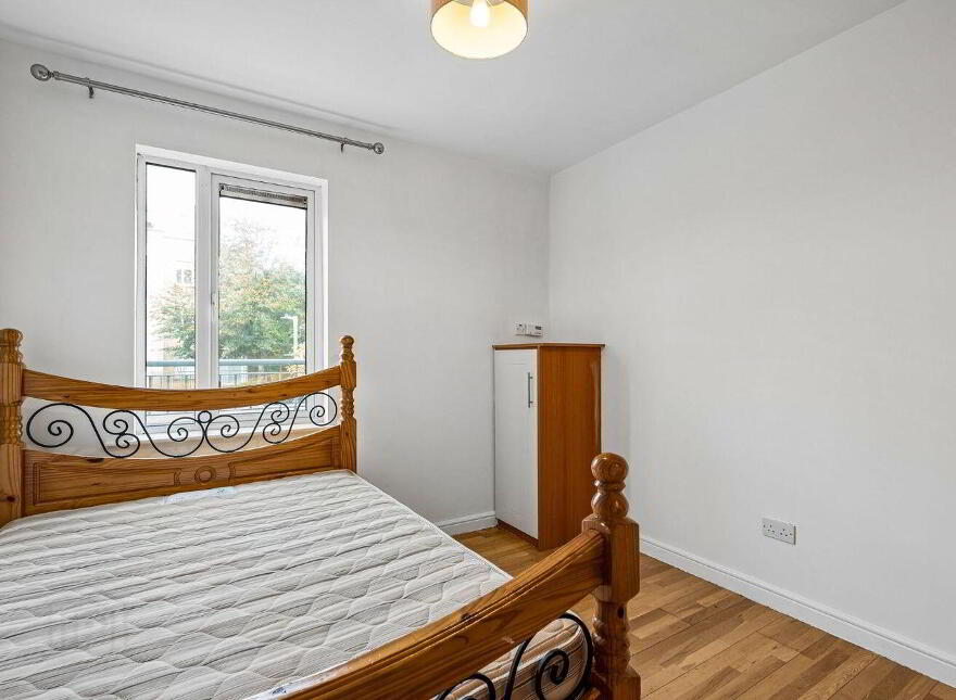 Apartment 196 Bracken Hill, Ballinteer, Ballinteer, D18HK20