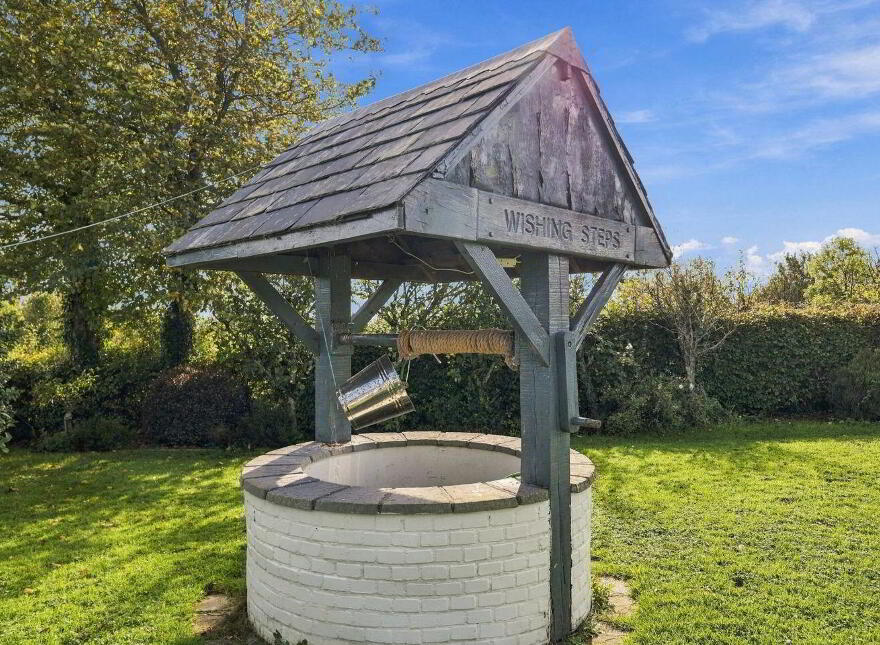 Bishopswood Upper, Dundrum, E34A037