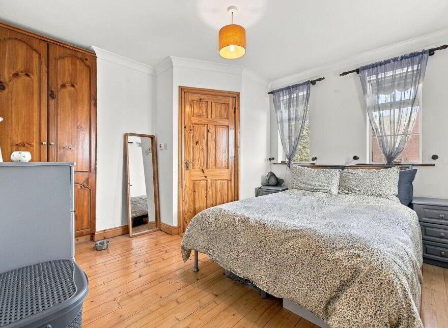 Bishopswood Upper, Dundrum, E34A037