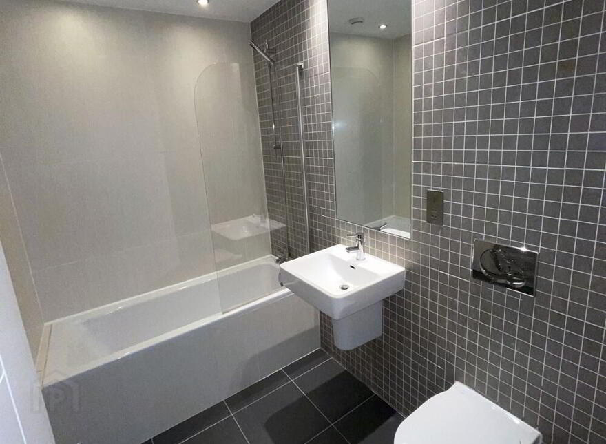 309 The Bakery, 311 Ormeau Road, Belfast, BT7 3GB