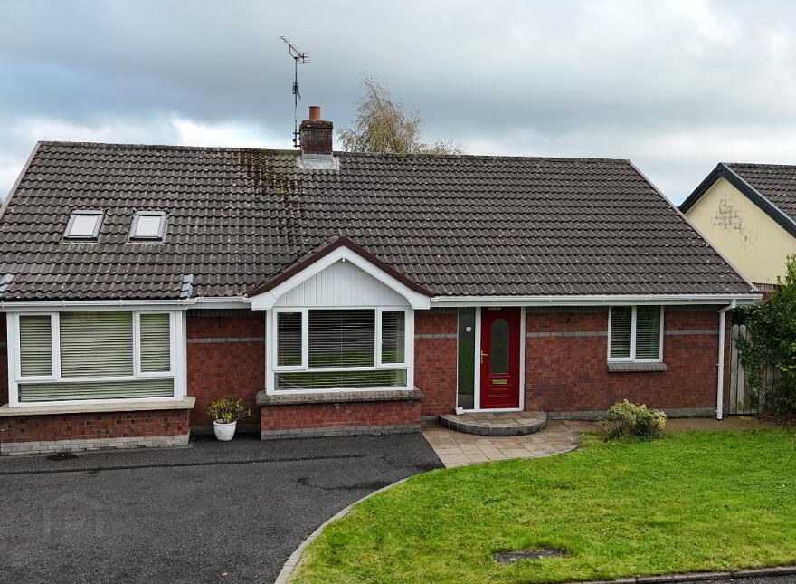 28 Brecanlea, Claudy, BT47 4BN