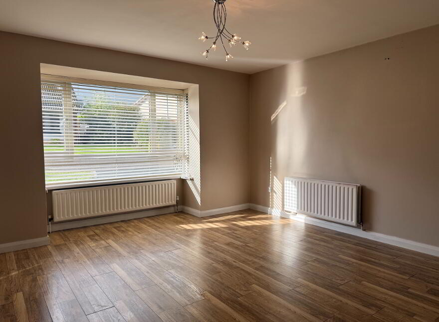28 Brecanlea, Claudy, BT47 4BN