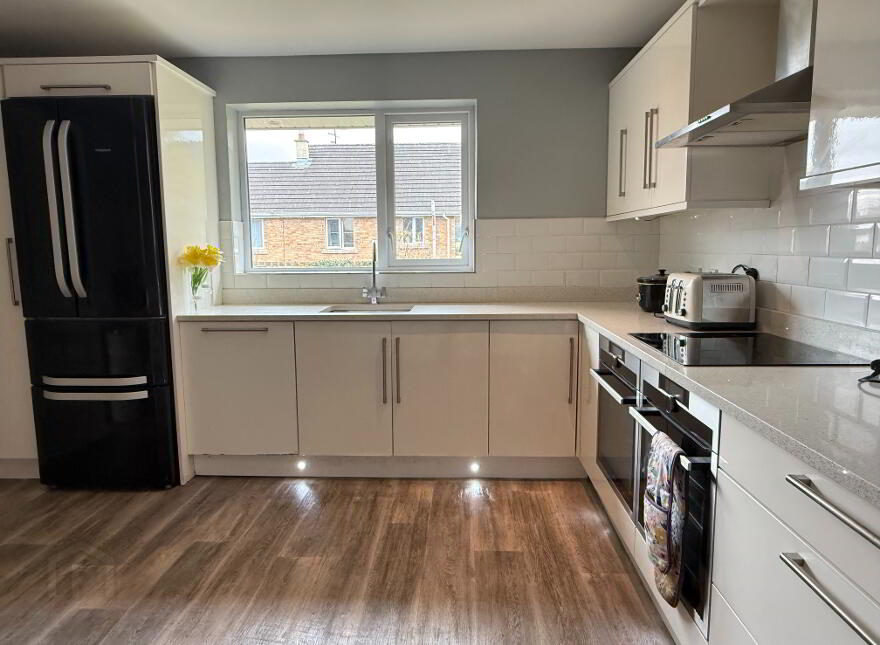 28 Brecanlea, Claudy, BT47 4BN