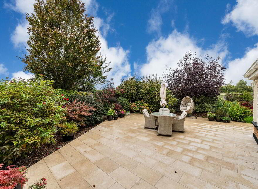 8 The Crescent, Plunkett Hall, Dunboyne, A86VY06