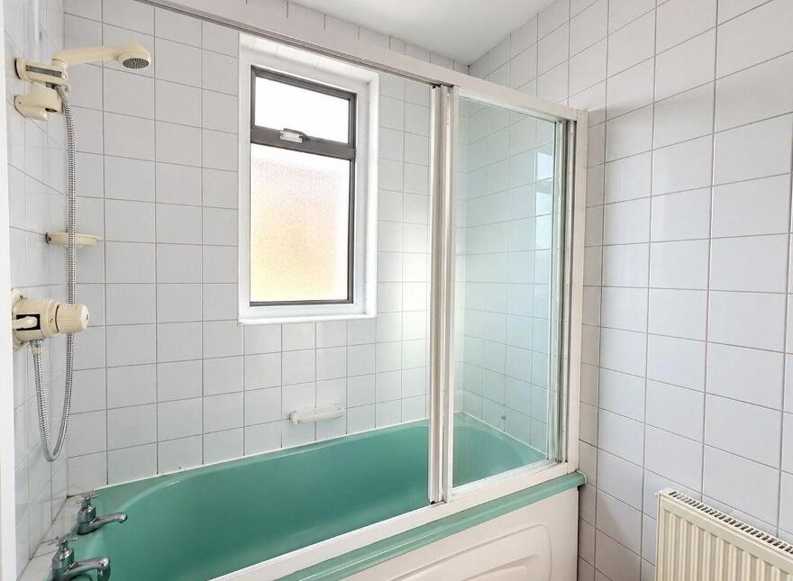 Springmount, Shelbourne Avenue, Ennis Road, V94APP9