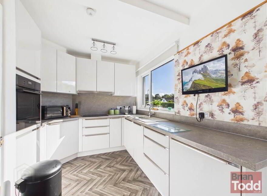 Carrickfergus Road, Larne, BT40 3DA