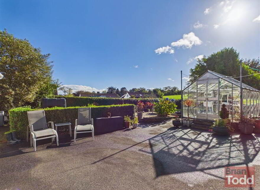 Carrickfergus Road, Larne, BT40 3DA