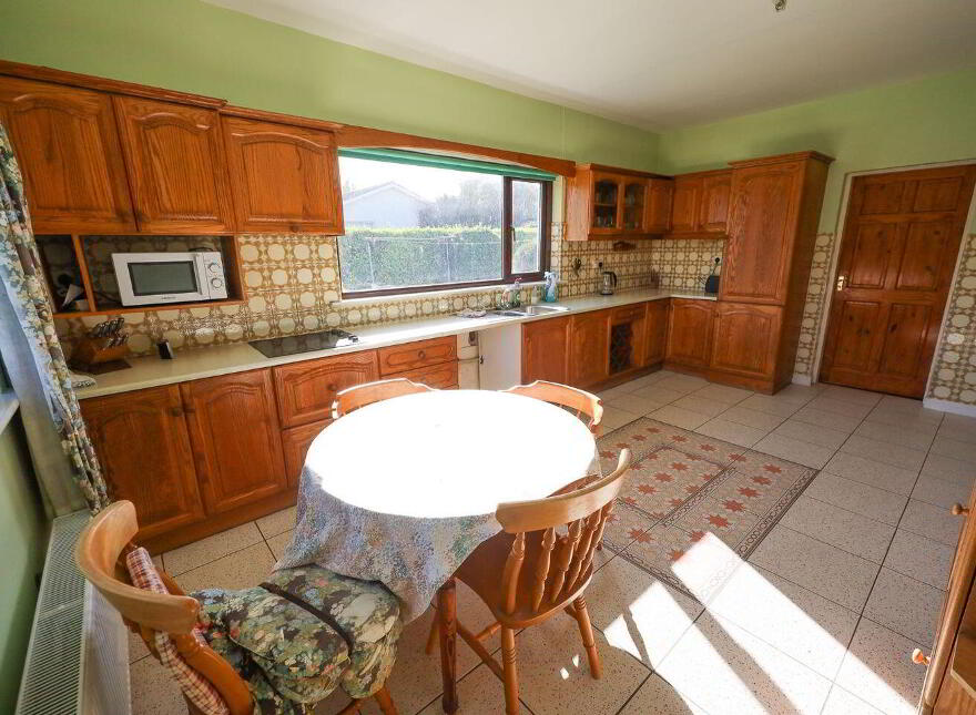 4 Riverside, Carrigaline, P43C868
