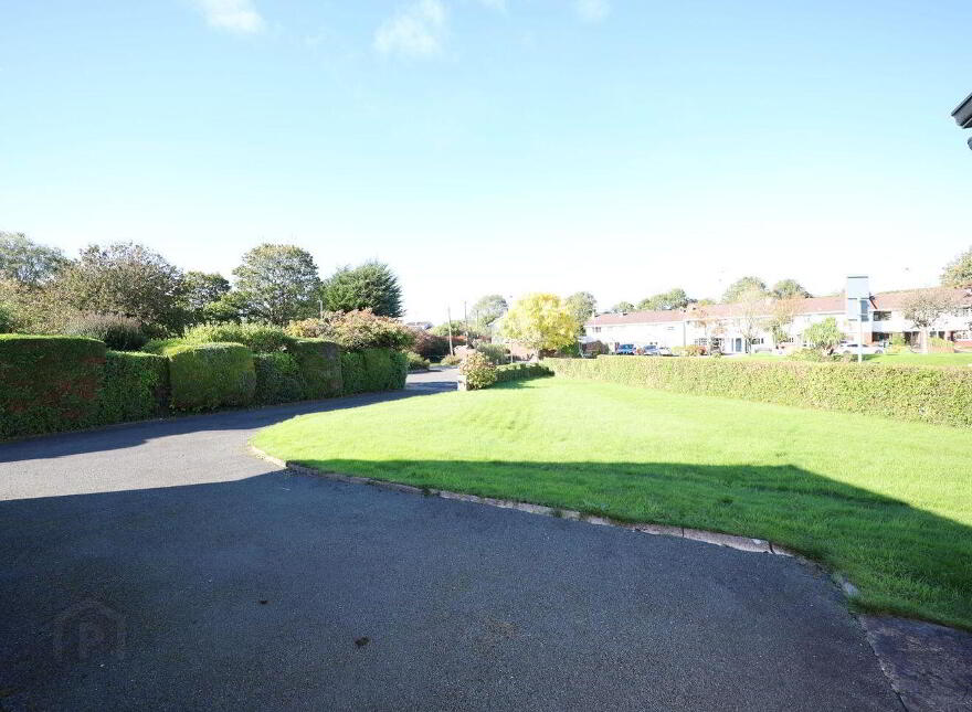 4 Riverside, Carrigaline, P43C868