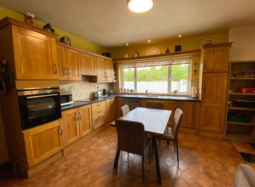 Hill Crest, Coole, N91N778