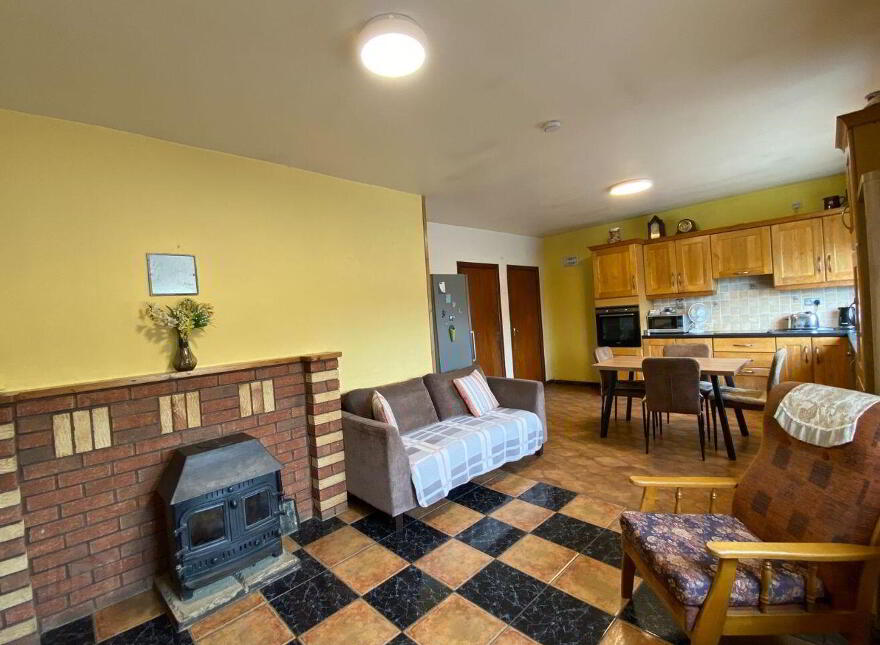 Hill Crest, Coole, N91N778