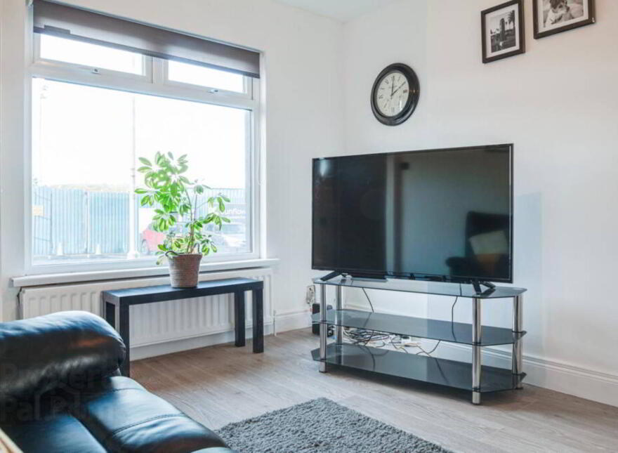 127 Clandeboye Road, Bangor, BT20 3JP