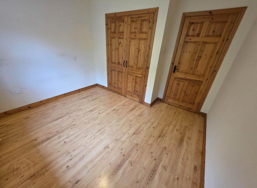36 Hollybank, Lisnaskea, BT92 0GE