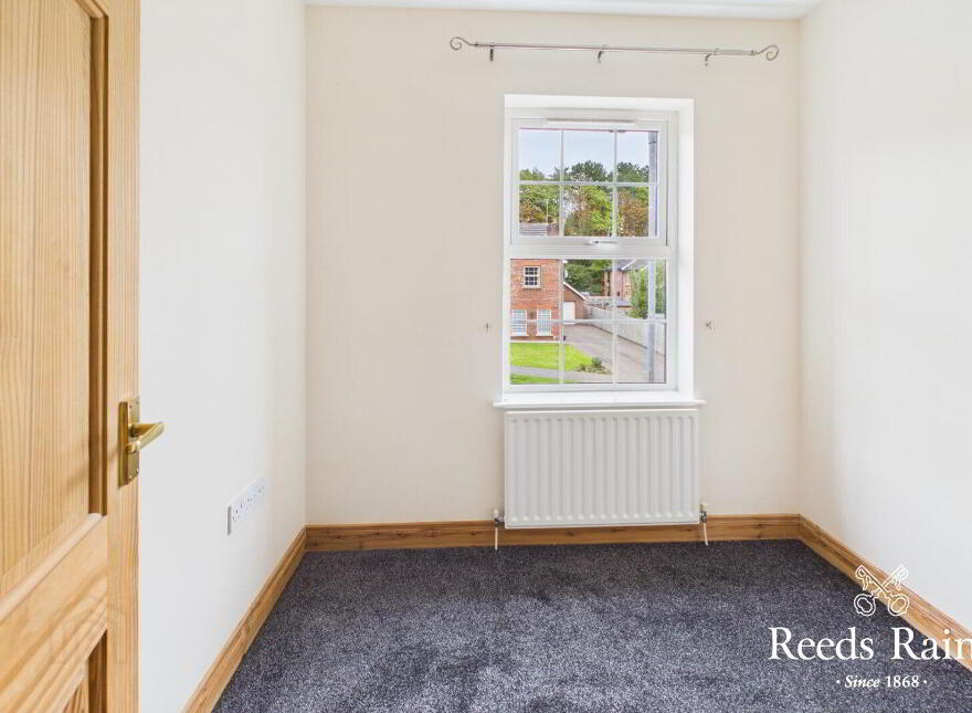 71 Causeway Meadows, Lisburn, BT28 2GE