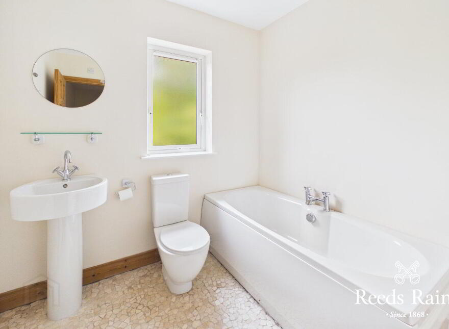 71 Causeway Meadows, Lisburn, BT28 2GE