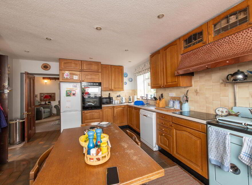 "Leiganfield House", 571 Doagh Road, Newtownabbey, BT36 5RY
