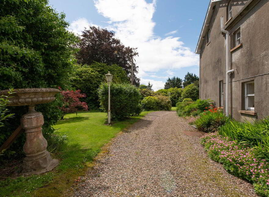 "Leiganfield House", 571 Doagh Road, Newtownabbey, BT36 5RY