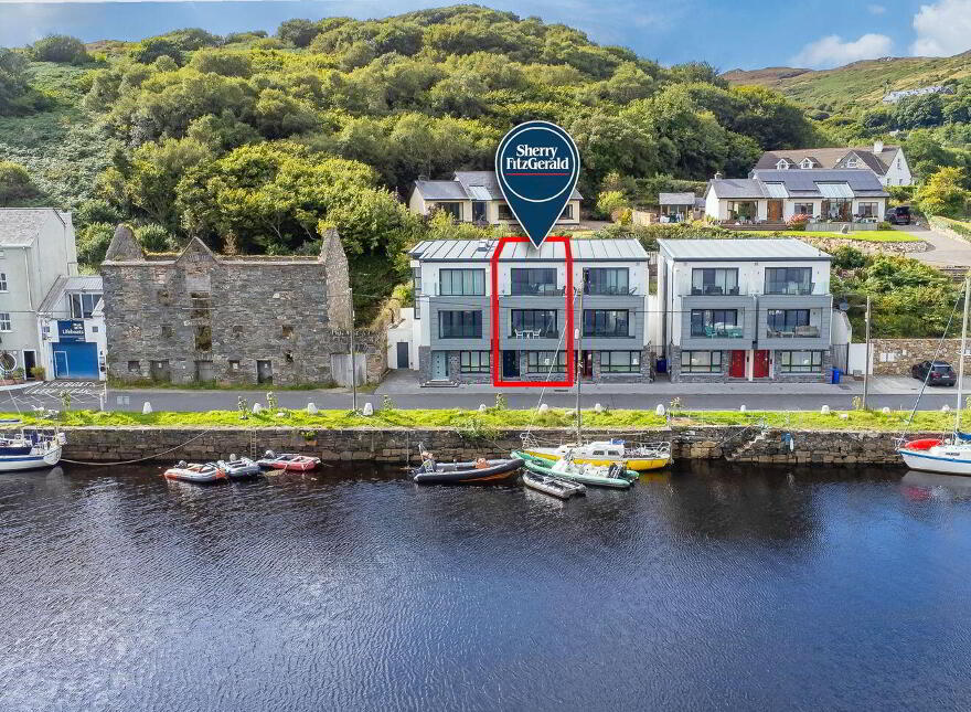 2 Clifden Quay, Beach Road, Clifden, H71TX37