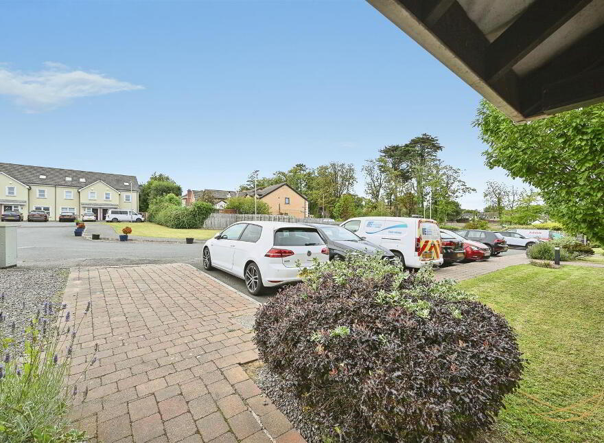 25 Loughshore Courtyard, Newtownabbey, BT37 0ZS