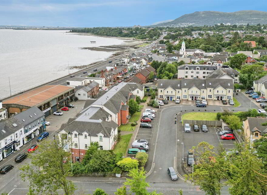 25 Loughshore Courtyard, Newtownabbey, BT37 0ZS