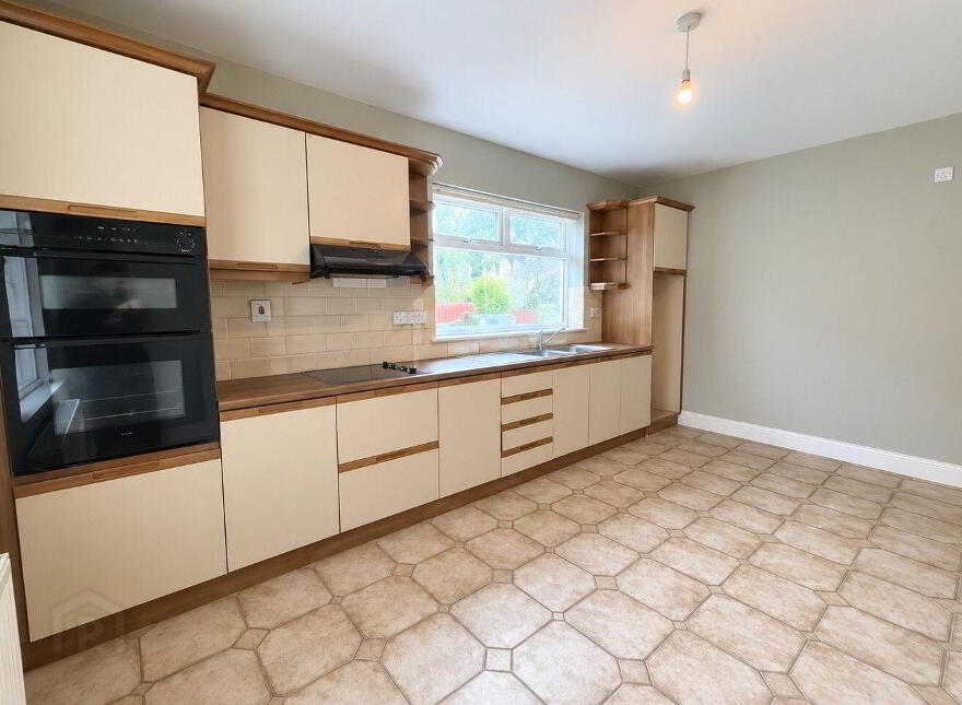 4 Shelbourne Road, Ennis Road, V94APP9