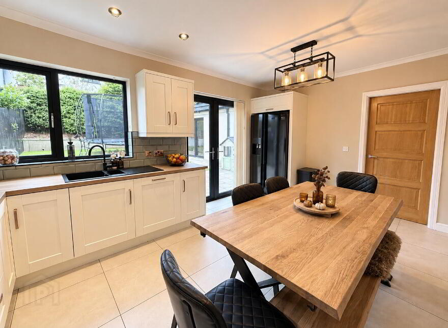 6 Lotus Green, Banbridge, BT32 3ZA