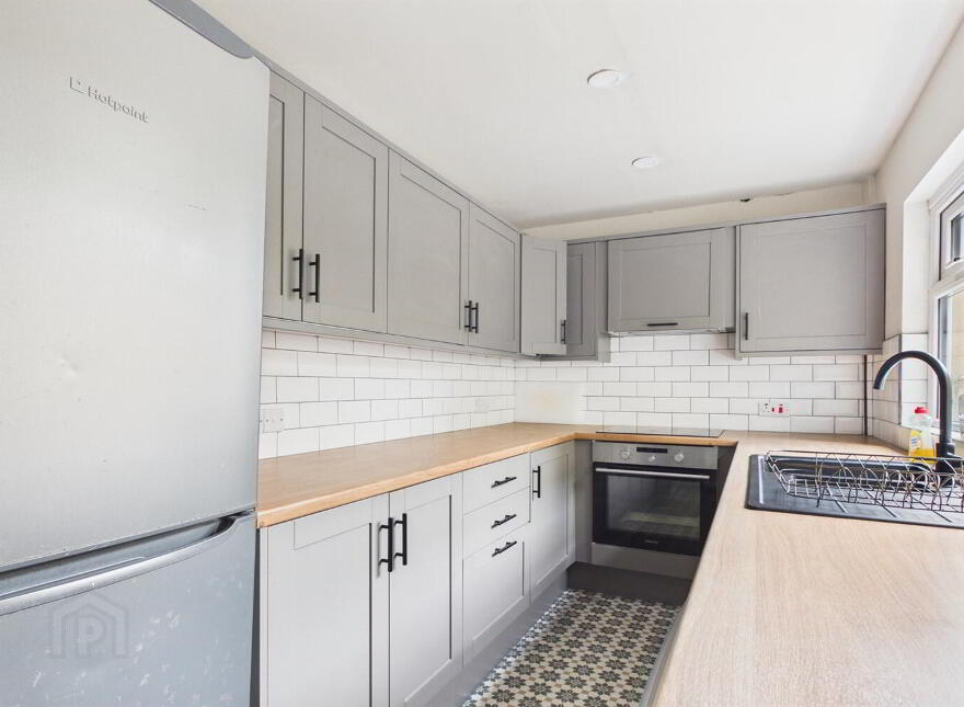 79 London Road, Belfast, BT6 8EZ