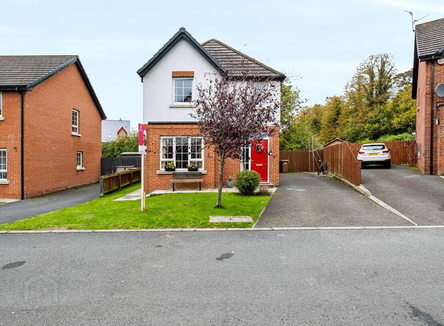 387 Belvedere Manor, Lurgan, Craigavon, BT67 9NT