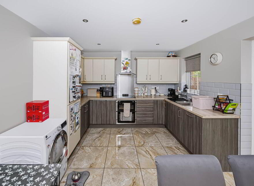 387 Belvedere Manor, Lurgan, Craigavon, BT67 9NT