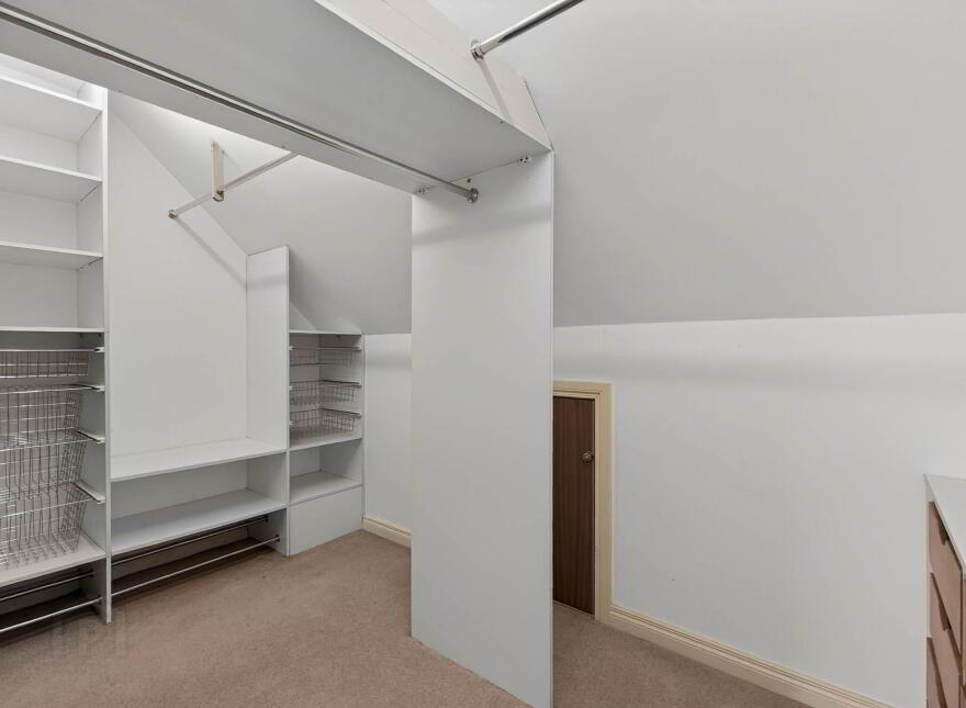 24 Hampton Manor, Belfast, BT7 3EL
