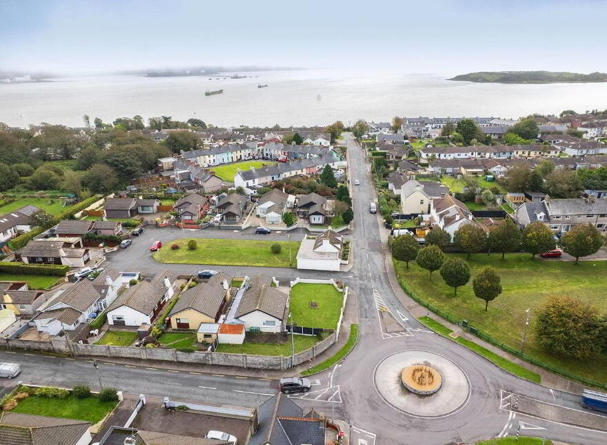 12 Elton Estate, Carrignafoy, Cobh, P24V090