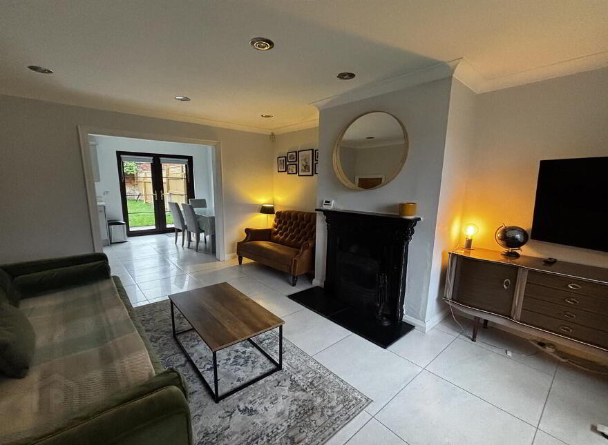 13 Whitehall Mews, Belfast, BT7 3GE