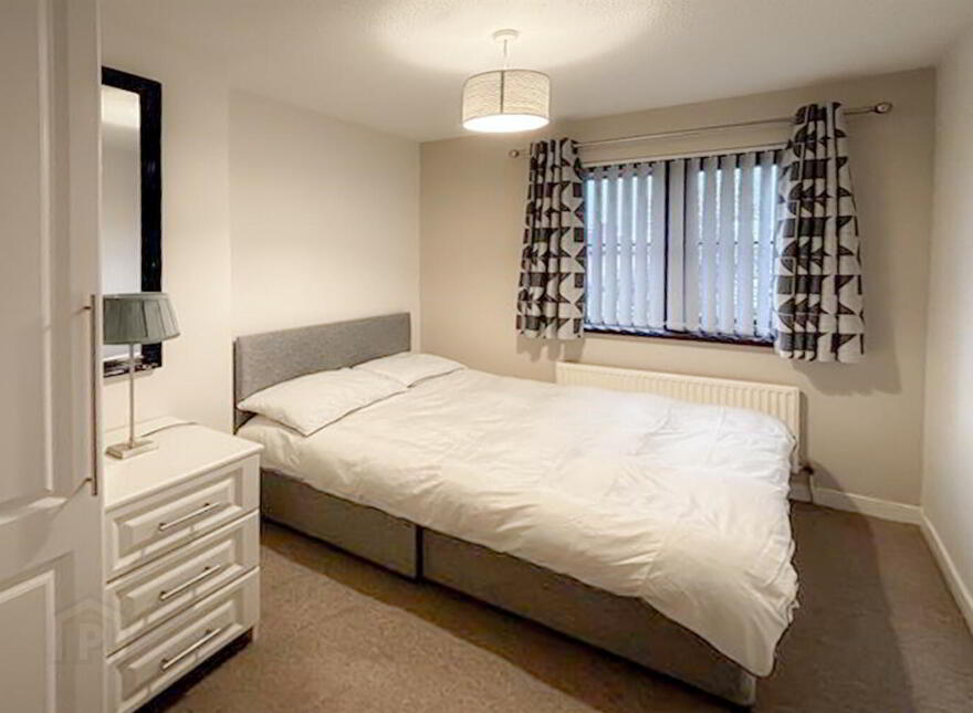 13 Whitehall Mews, Belfast, BT7 3GE