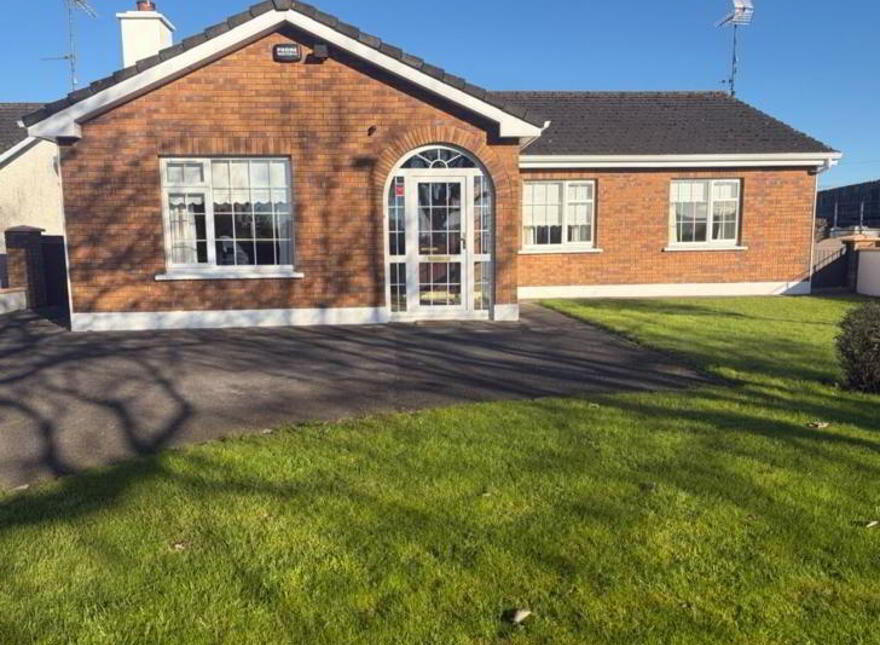 15 Whitehills, Oldcastle, A82YX27