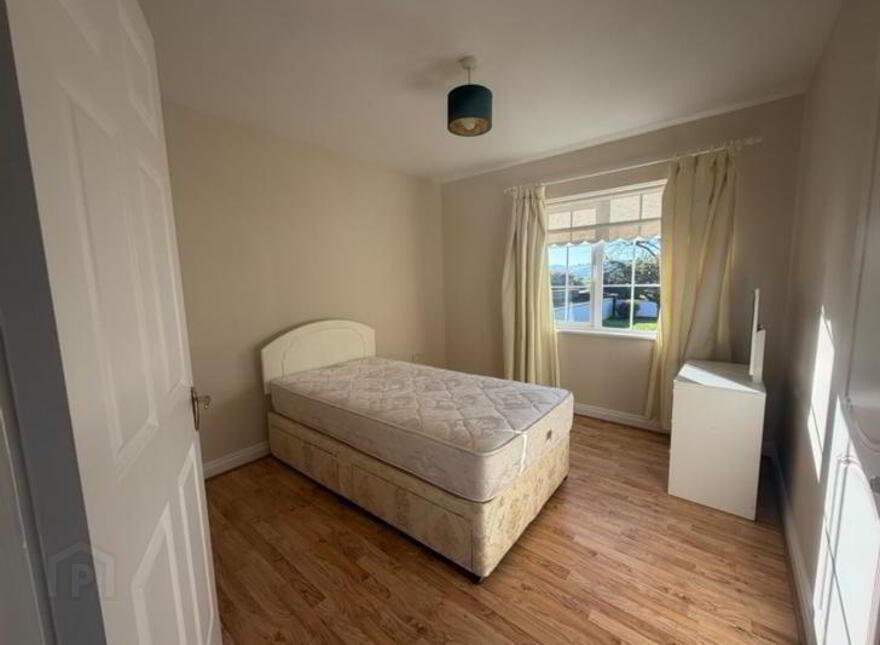 15 Whitehills, Oldcastle, A82YX27